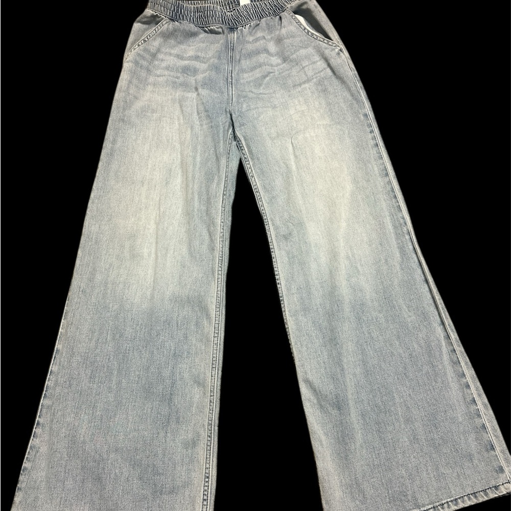 Women's Wide-Leg Gray Jeans